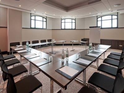 Le Nouveau Monde Hotel 4*
