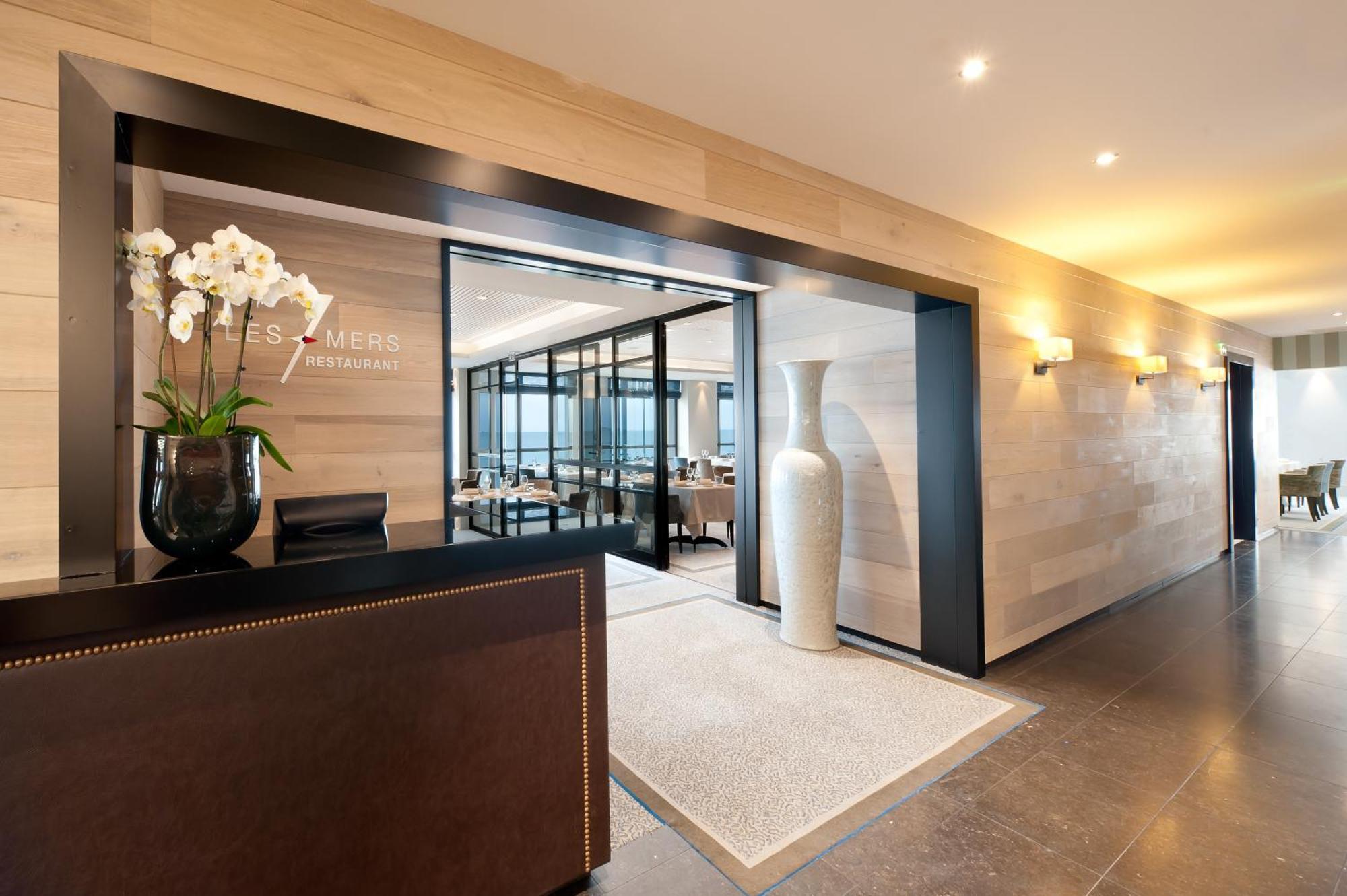 Hotel Le Nouveau Monde 4*